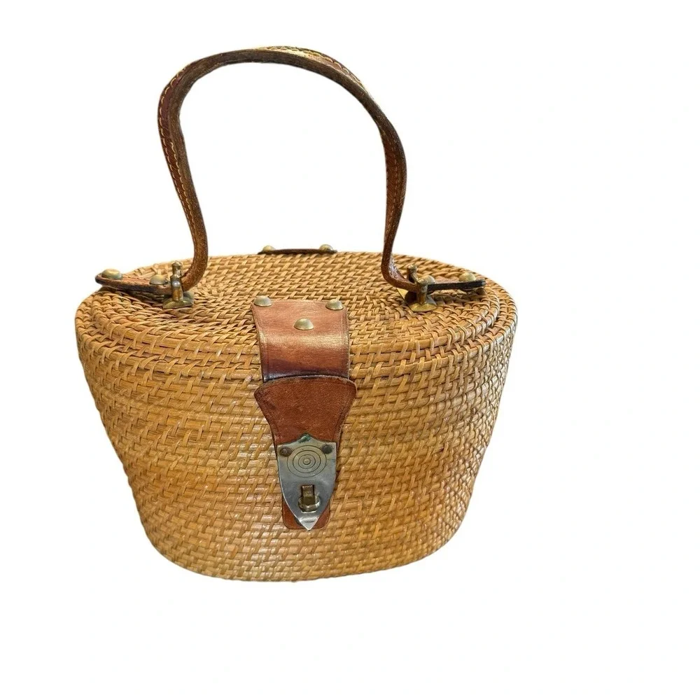 Vintage 1960's Etienne Aigner Wicker Rattan Basket‎ Satchel Creel Purse Hand Bag